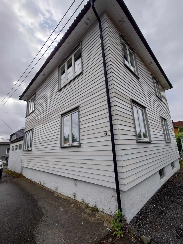 Utvendig maling av hus