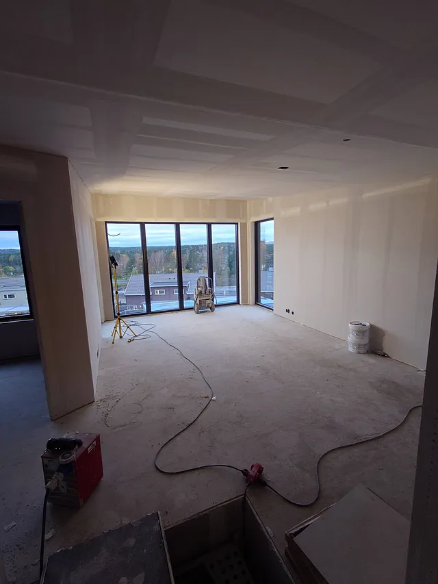 Sparkling og maling av hus
